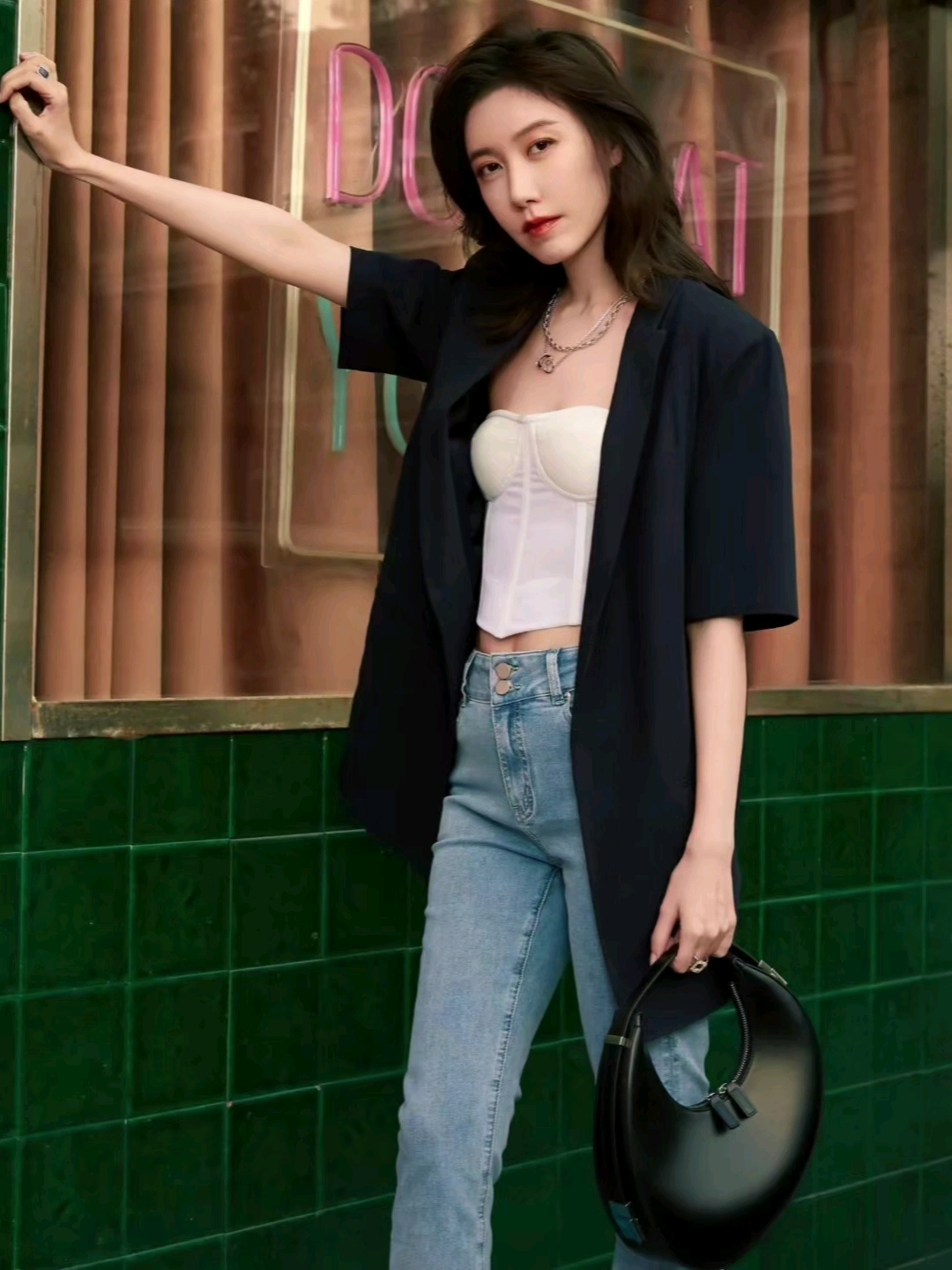 大美女高露,有喜欢她的吗?