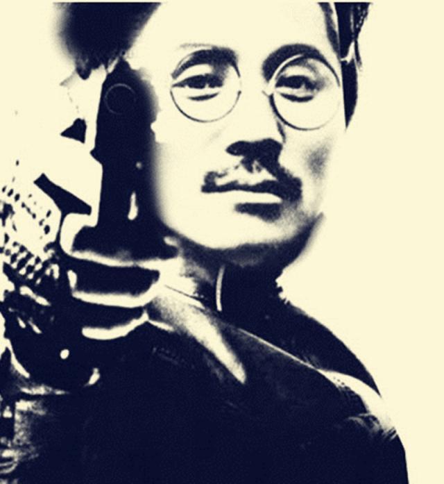 "暗杀大王"王亚樵被好友妻子出卖,惨遭戴笠毒手,死后还被剥皮