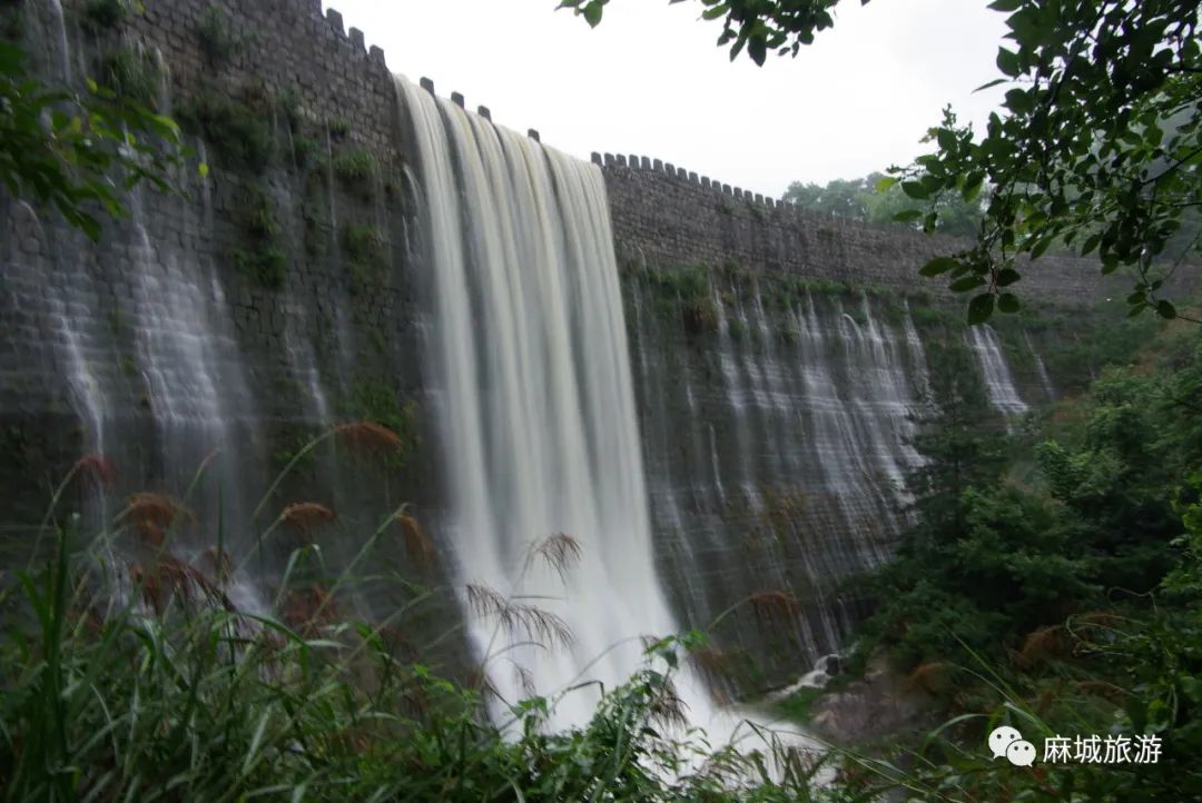 喜讯!麻城龟峰山荣膺"湖北避暑旅游目的地"称号