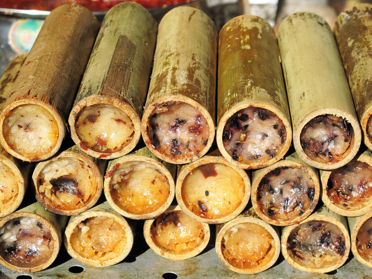 香喷喷的竹筒饭让人闻着都有食欲,十分香糯好吃,是怎么做的?