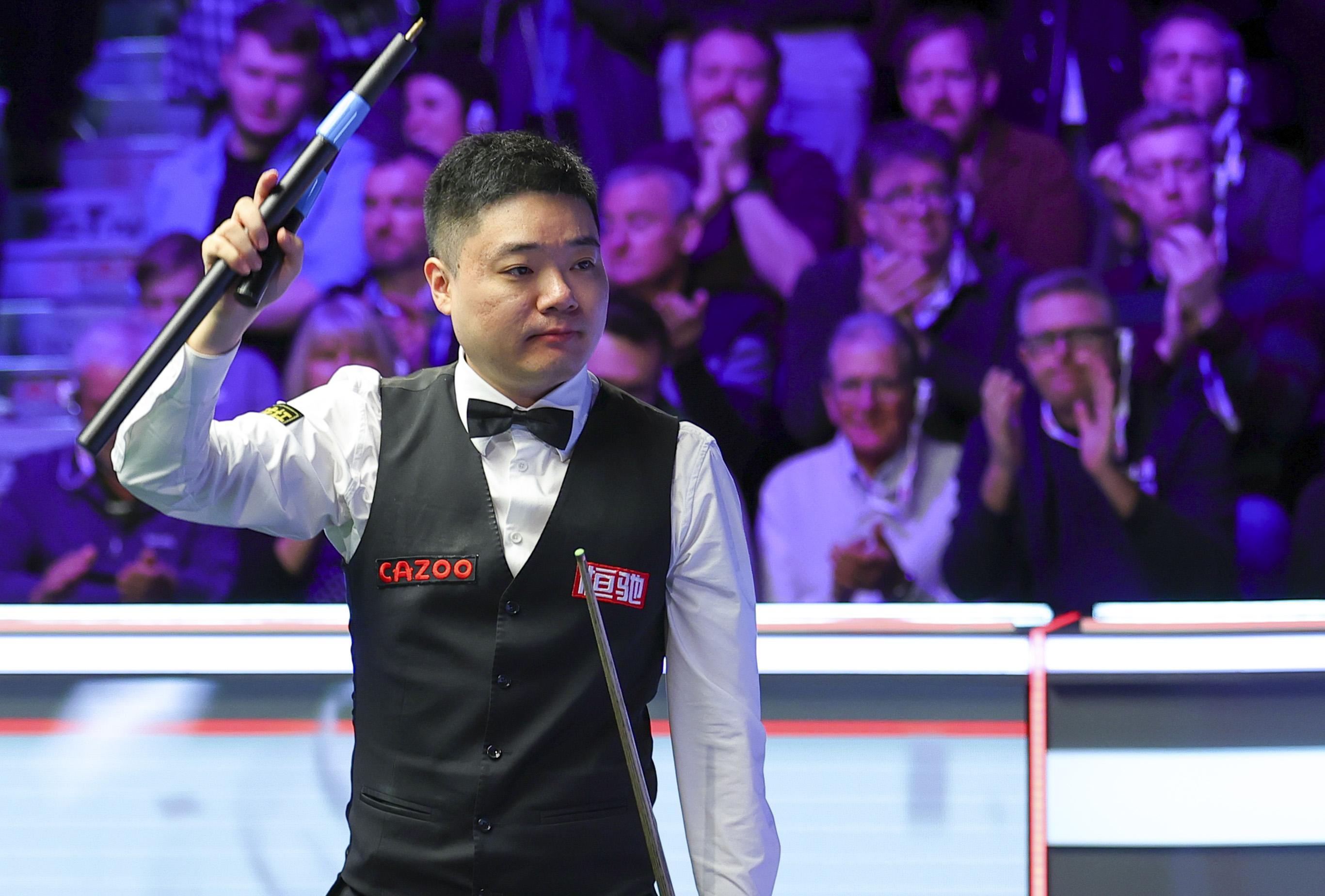 丁俊晖一日双赛又是6-2!力克老对手宾汉姆,晋级6红球世锦赛4强