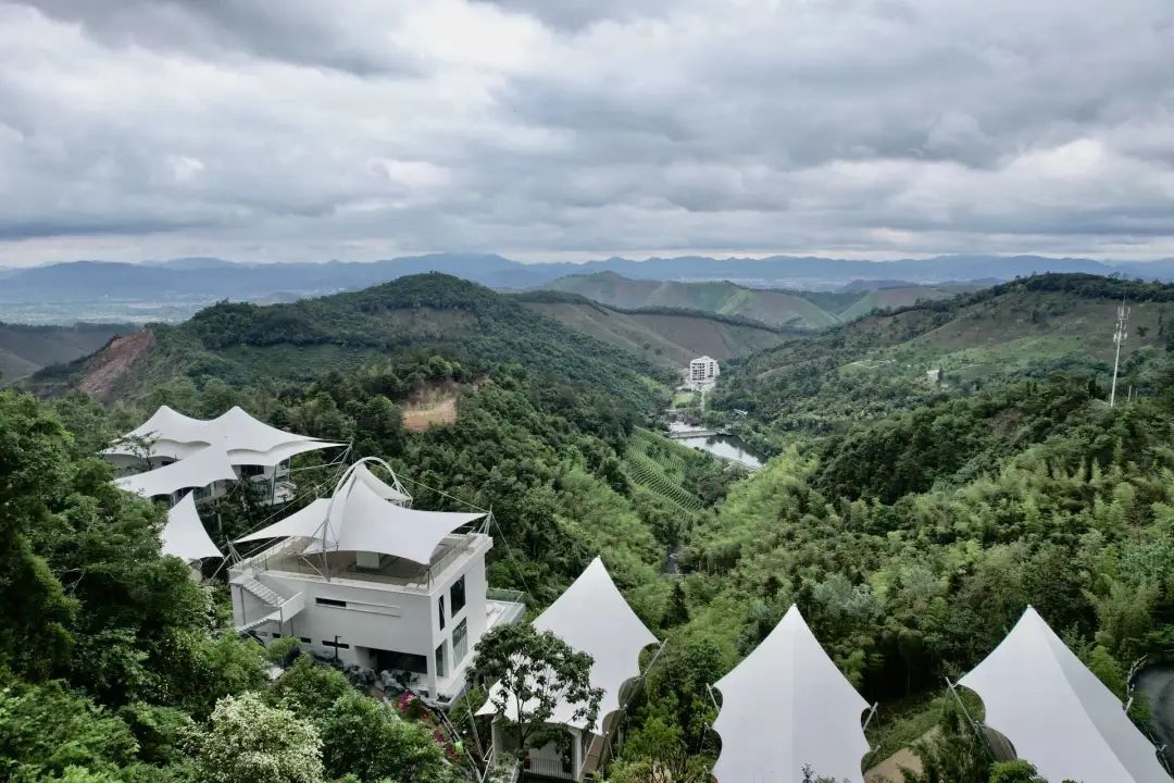 安吉涵田度假村·雲居2天1晚,开门见茶山,推窗眺竹海!