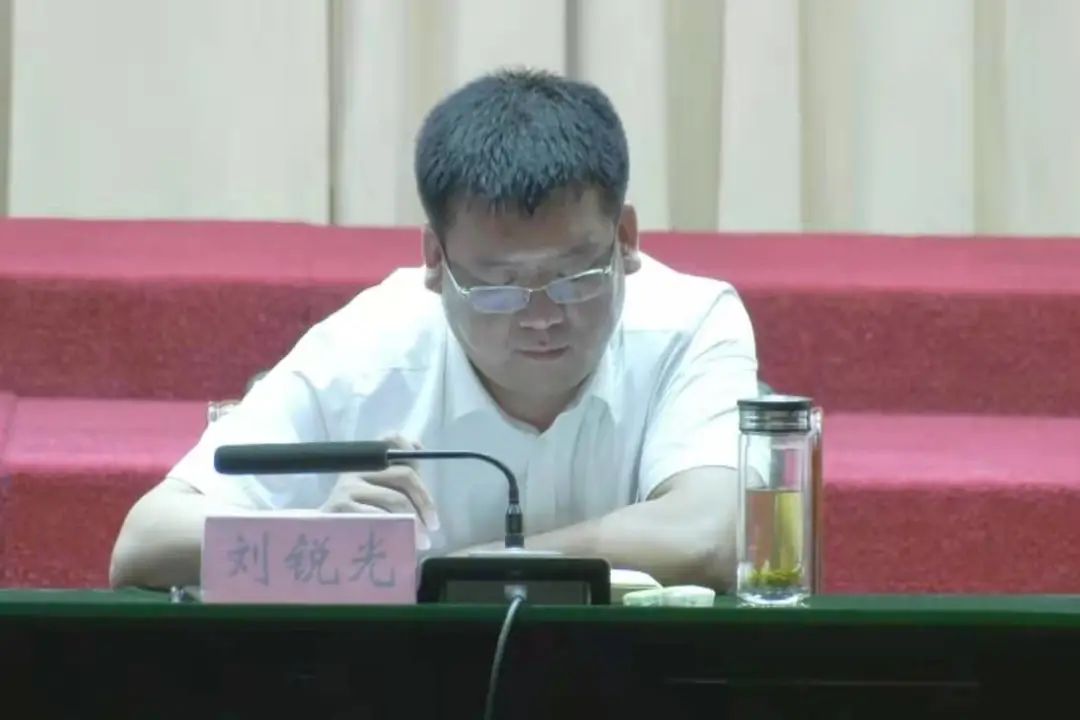 我县召开疫苗接种,人脸识别红外测温设备安装工作调度会