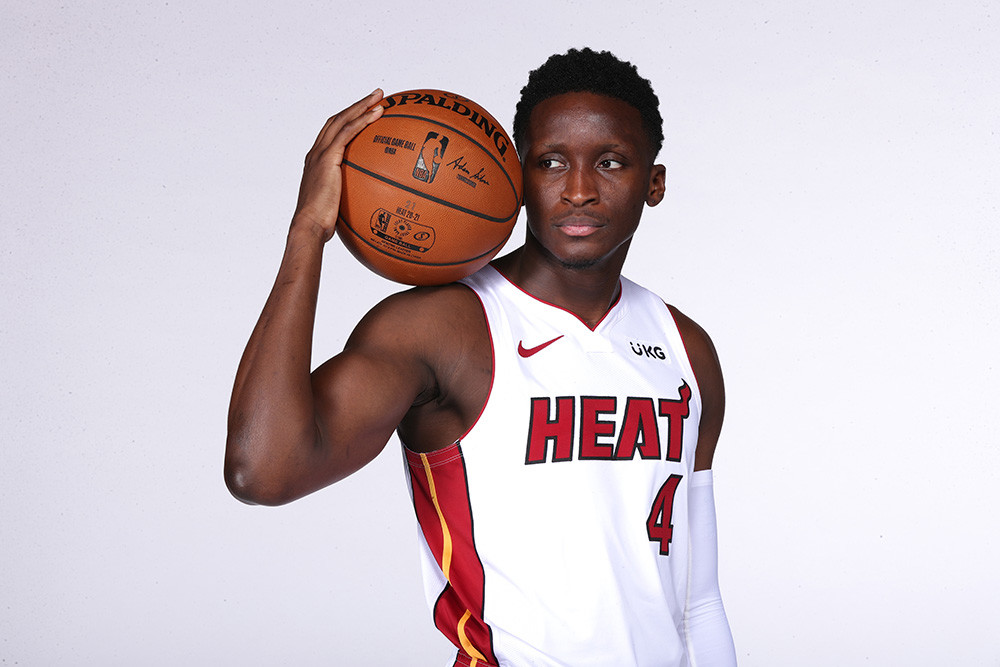 同是天涯沦落人,奥拉迪波心里的苦,塞克斯顿能懂