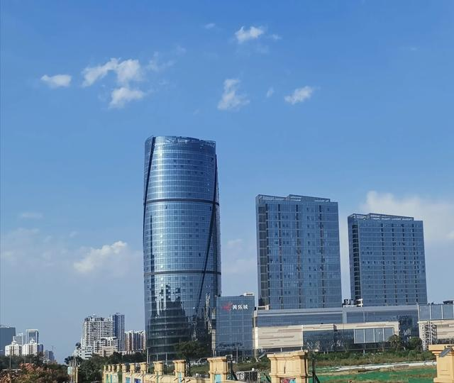 邯郸环球中心最终高度159.7米