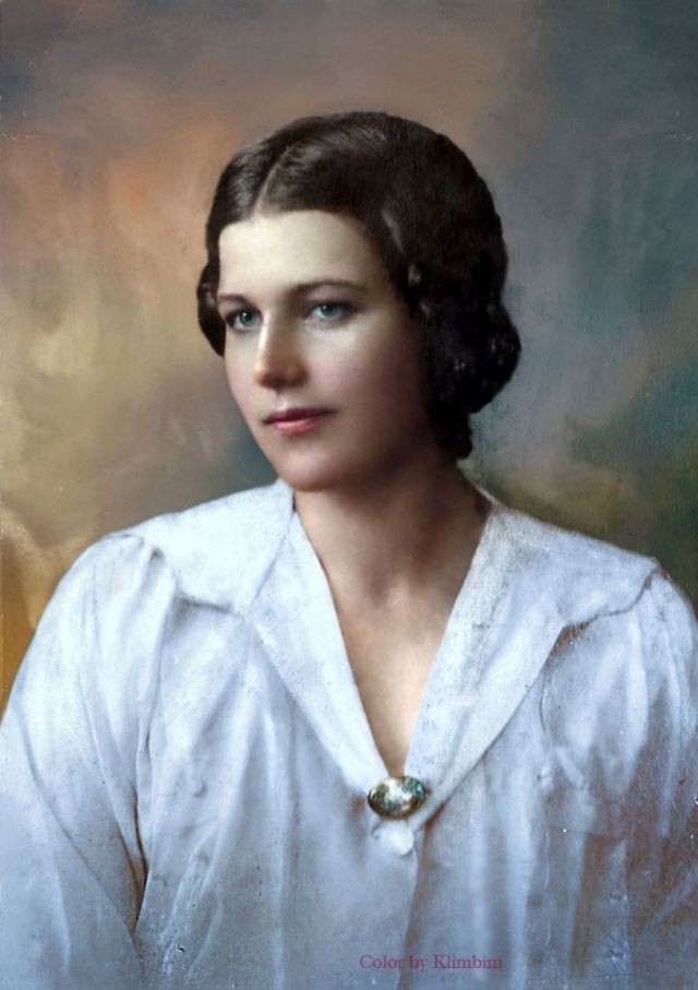 一位年轻俄罗斯妇女的肖像,1910年