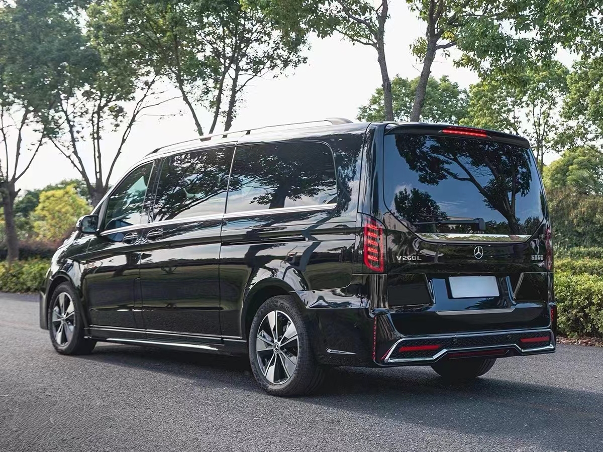 50万的奔驰威霆定制版七座豪华mpv,值得一看!