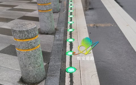 深圳盐田智慧斑马线圆形道钉应用