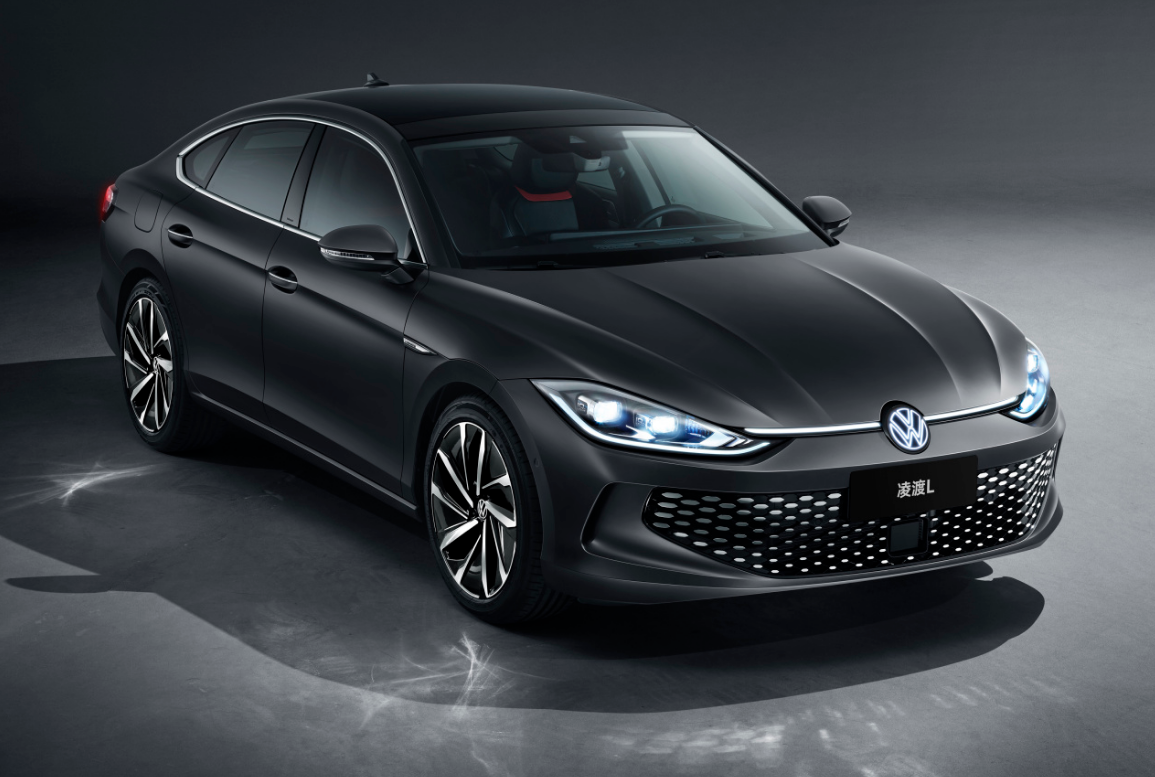 凌渡l展现德系动感,热辣造型够迷人,比思域还帅气