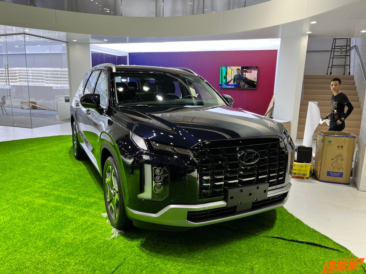 2022成都车展探馆:前脸升级明显,现代新款帕里斯帝亮相