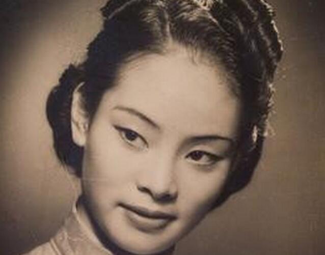 与恶霸同居生子,22岁嫁给51岁陈独秀,潘兰珍的一生有多苦?