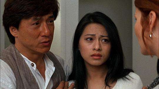 李婷宜晒严咏春旧照,网友评论:要是你演的"它",现在还能看