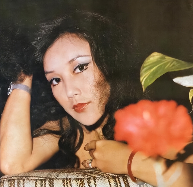 邵音音:因美貌结缘李小龙,忍花心丈夫,两夺金马奖,不是整容怪