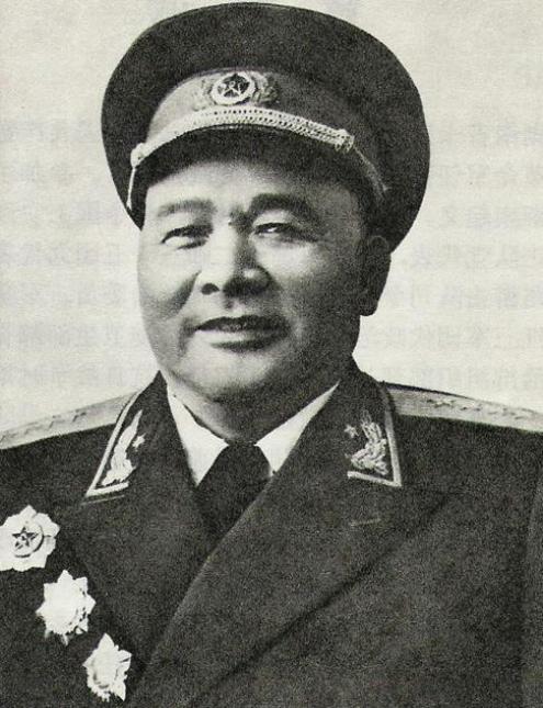 徐海东战绩不高,为什么被授予第二大将?