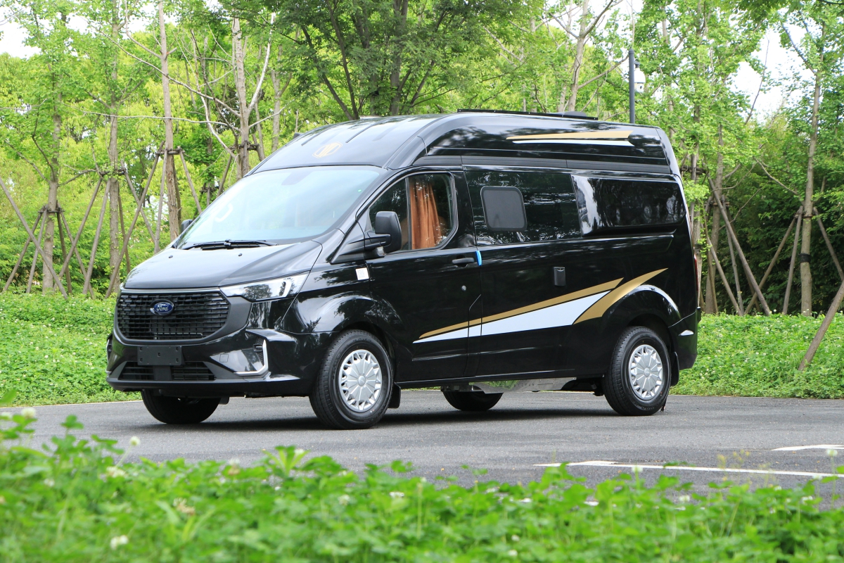 20多万福特v362小房车,自驾旅行首选,性价比超高!趣蜂b610