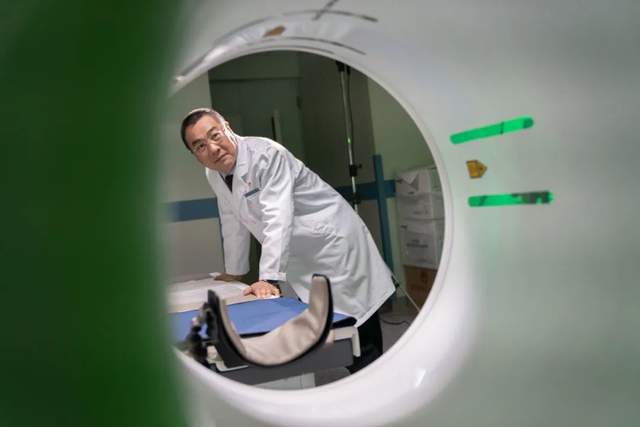 医管榜样|王振常:在医学影像学界攀登高峰