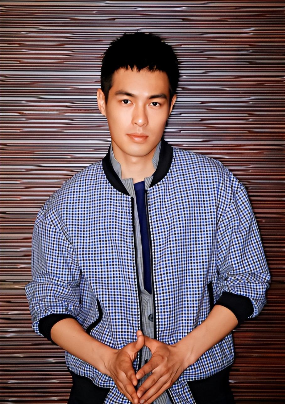 09于小彤:《长相守》原非白