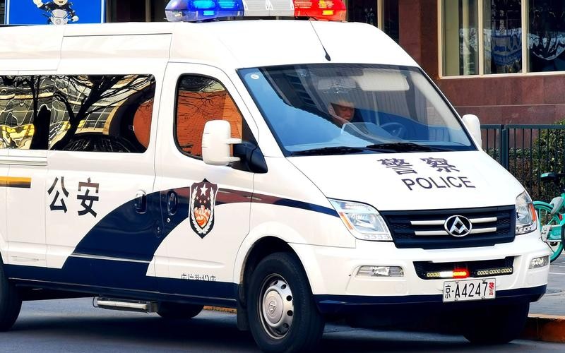 警车"大换新",合资品牌为何落选?新车亮相更显大国威严