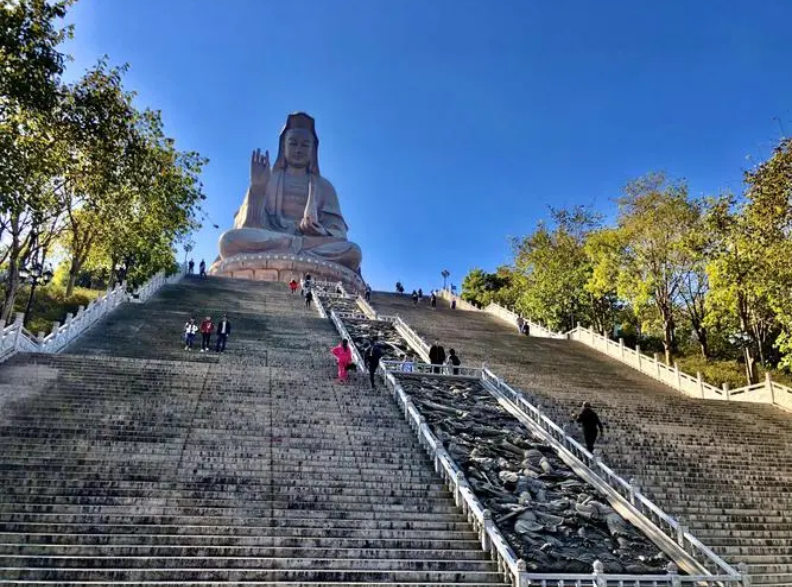 佛山西樵山大佛图片图片