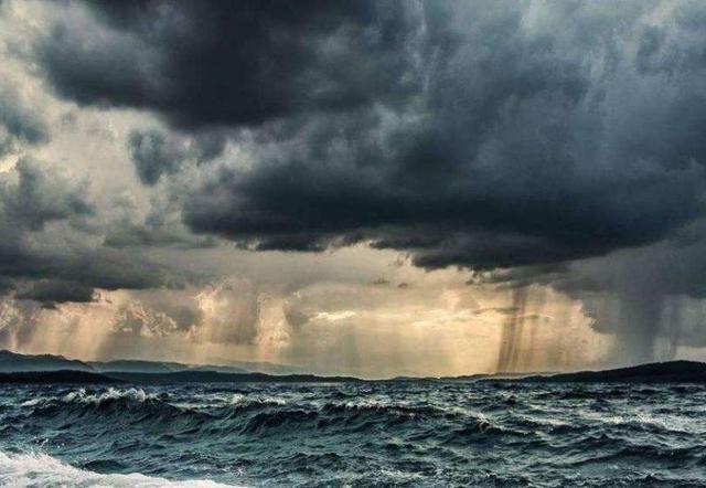 《山海经》里世界的"尽头"——归墟,有没可能是马里亚纳海沟?