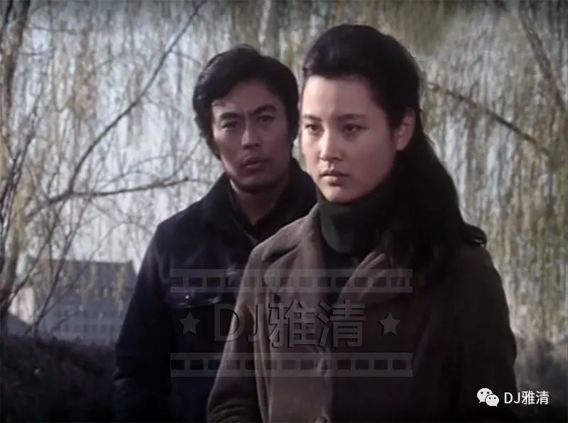 《望乡之星》主演,搭档栗原小卷走红,比高仓健更帅的中国男星,如今在
