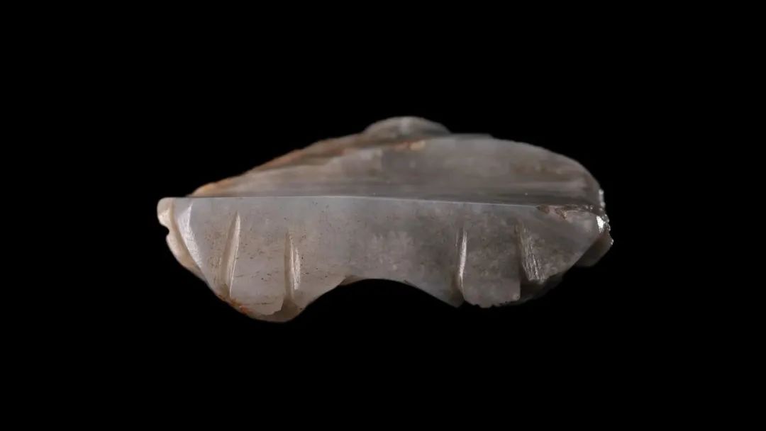 华山论鉴专家点评:明代·和田青玉真武大帝造像