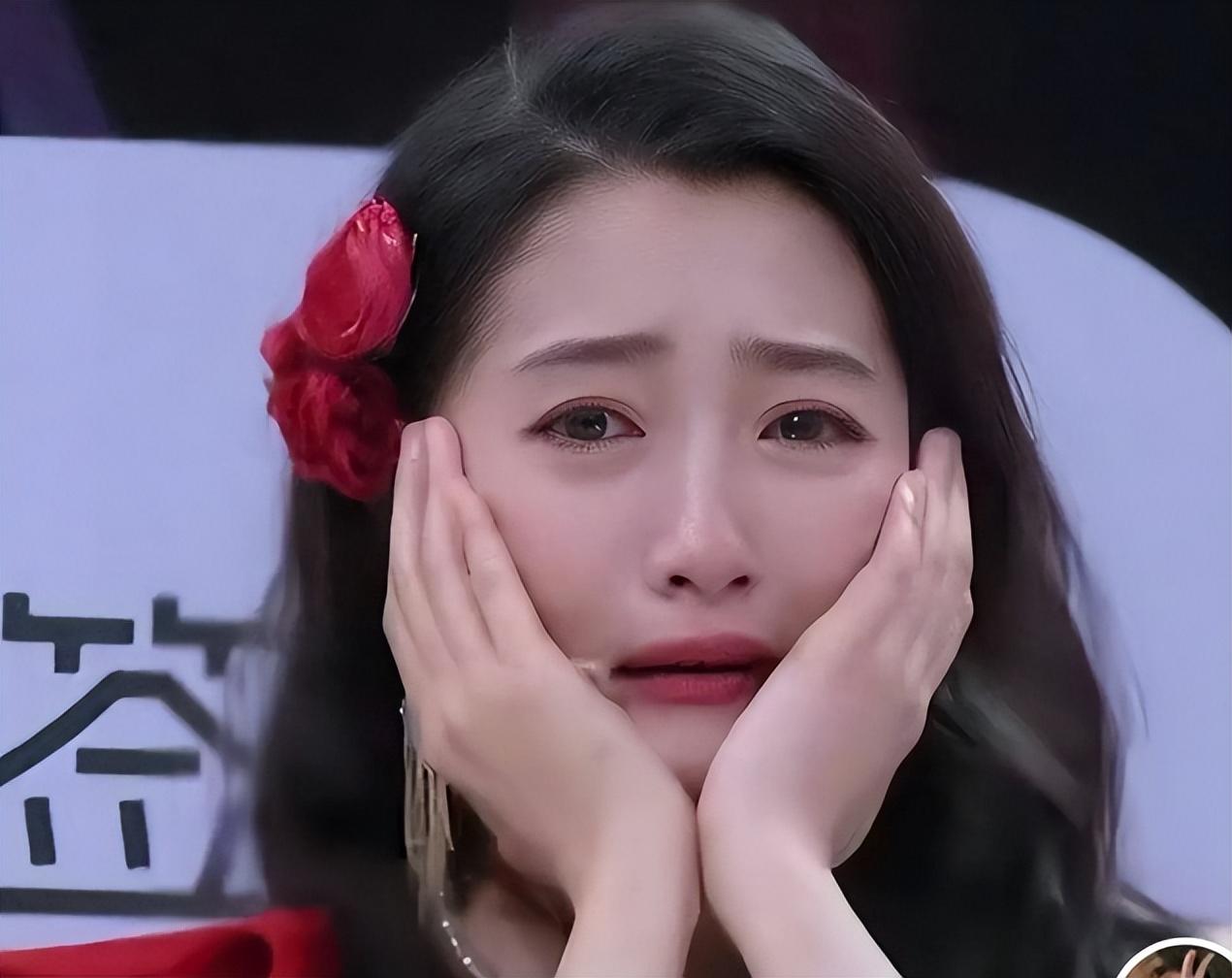 关晓彤过生日被节目组整蛊,这种恶意惊喜,真的很不喜欢