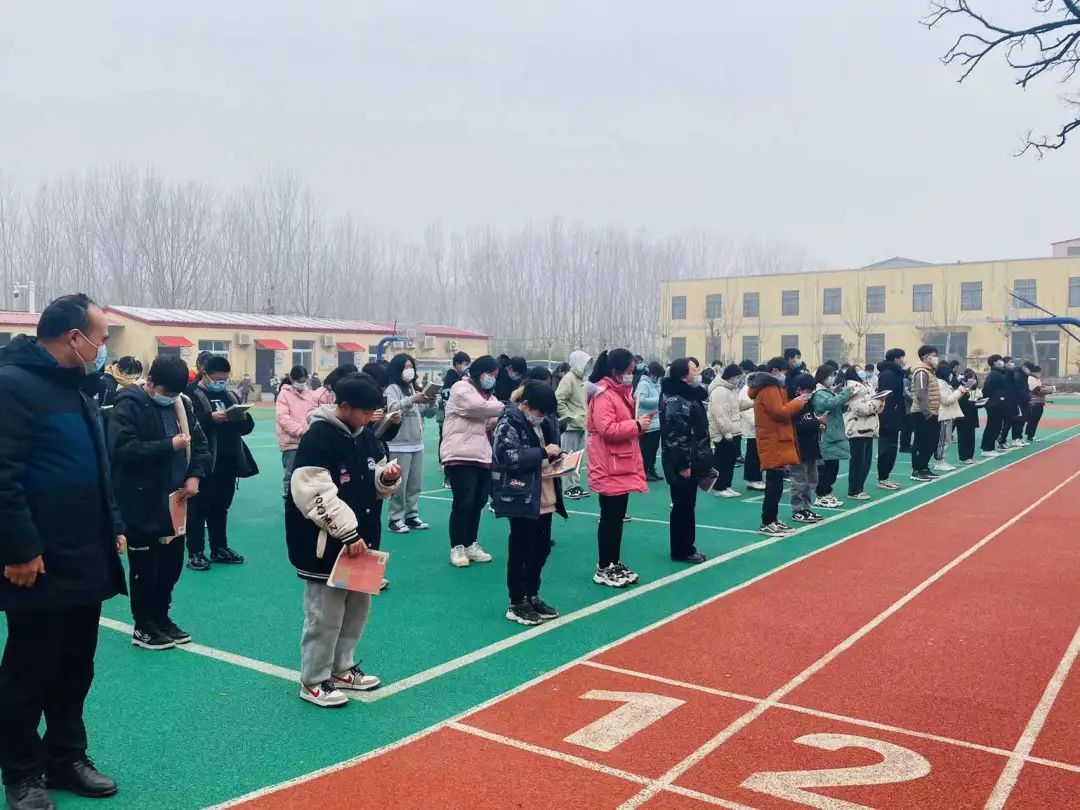 郑州市郑东新区杨桥初级中学回眸2021给2022立个flag