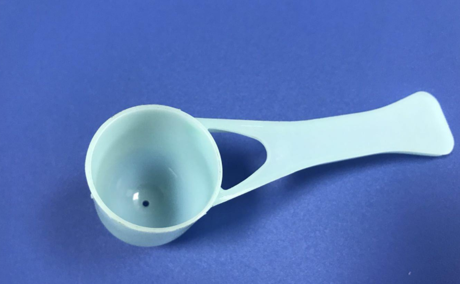 奶粉勺子上为啥会有个"洞",不是设计有bug,里面暗藏深意