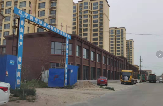 河北霸州堂二里镇政府眼皮底下小产权房