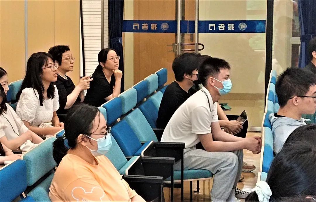 前行境界参与复旦大学护理学院就业辅导