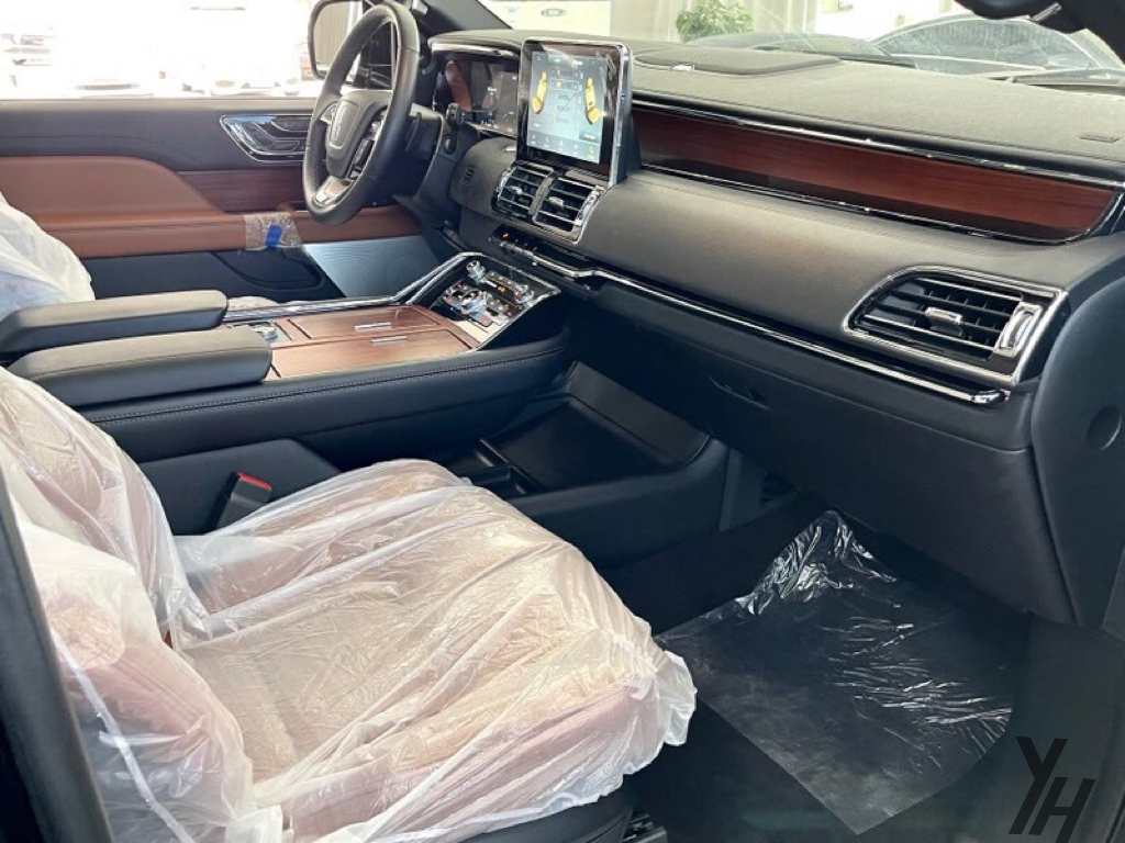 李连杰在美国开的豪车竟然是它!