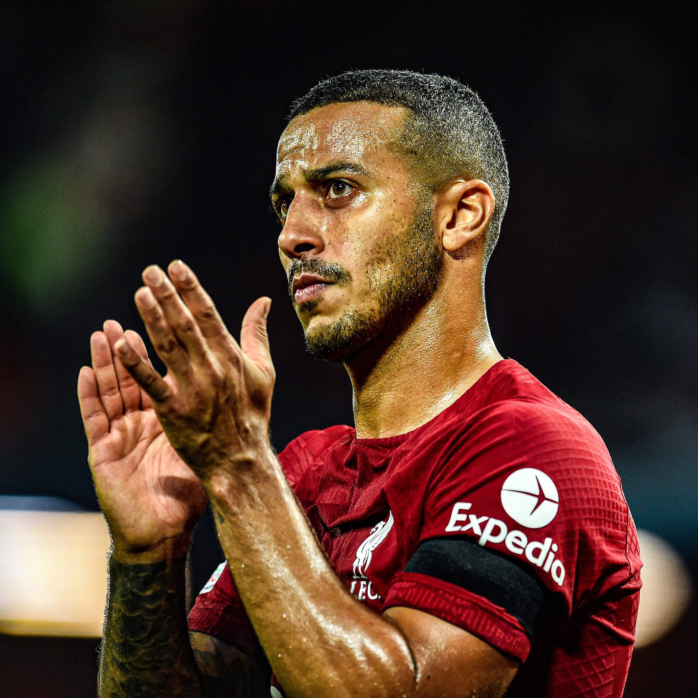 1200万欧!利物浦中场核心拒绝沙特,哈维钦点,蒂亚戈加盟巴萨