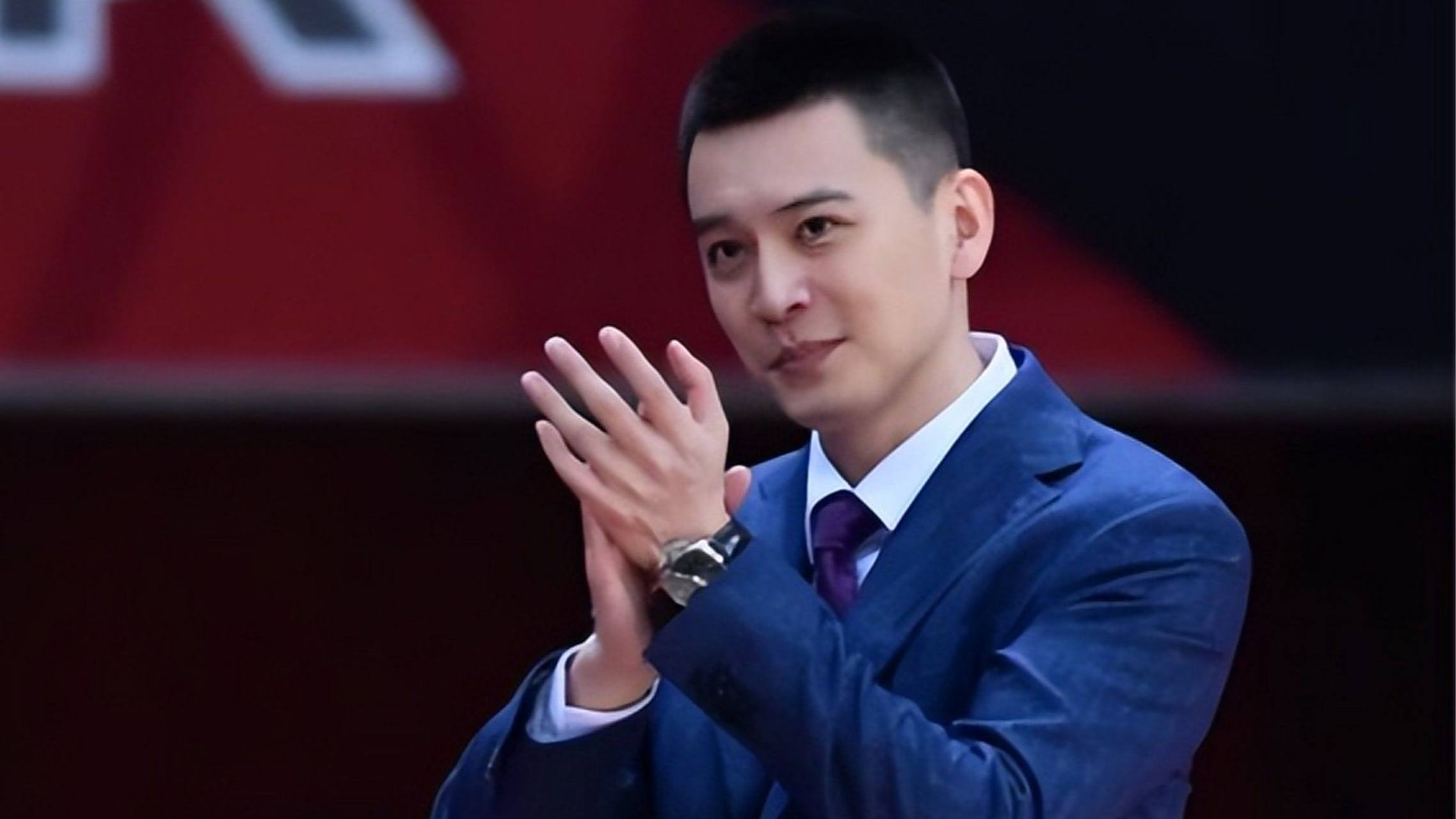 cba冠军主帅迎来好消息,发妻做出新决定 前cba辽宁男篮主教练杨鸣与