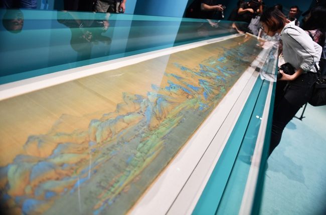 宋徽宗亲传弟子,曾画了一幅《千里江山图》,放大10倍后:美呆了