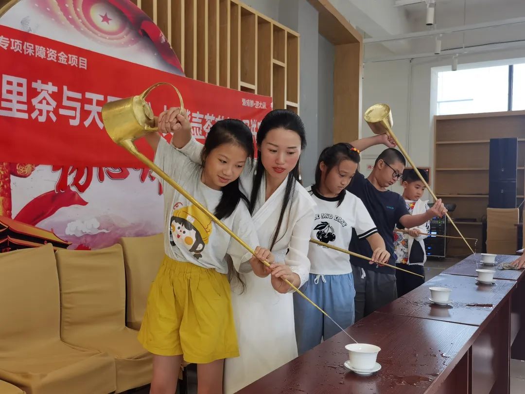 听山61《典籍里茶与天回镇》长嘴壶茶艺知识讲座