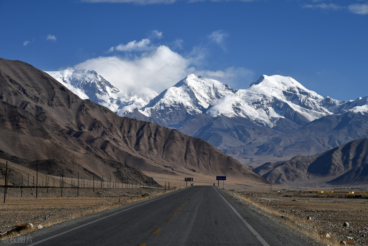 中国西部的第一场花事要来了!比川西极致,比青藏浪漫,美出天际