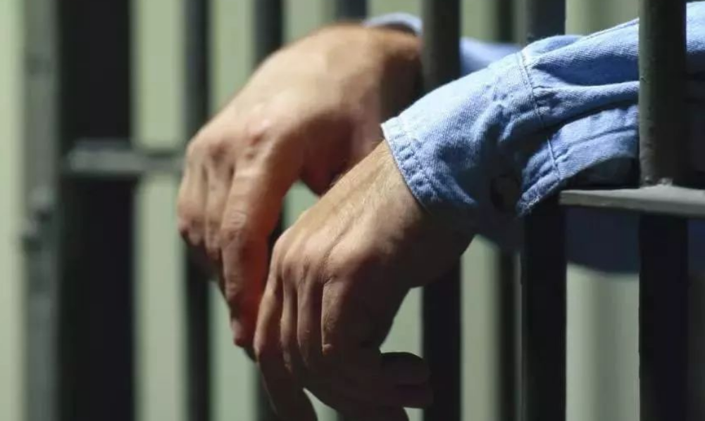 纪实:富豪杀人犯夏克明,8年内杀8人,理由竟是他们知道的太多?