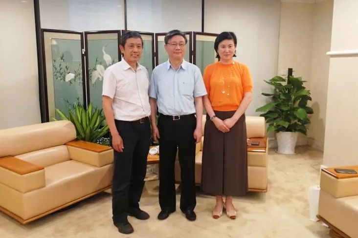 赵福禧会见中国民营文化产业商会负责人一行