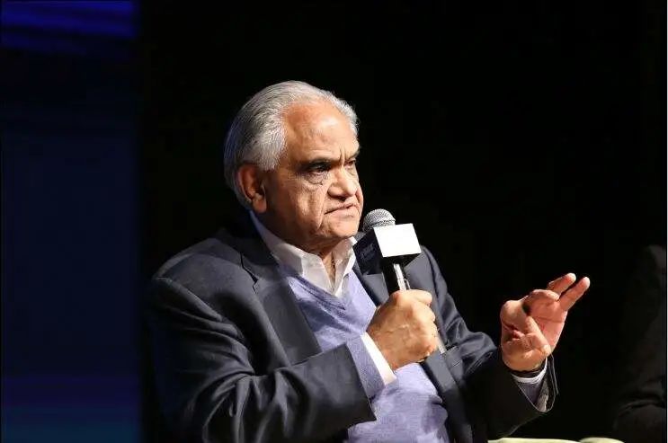 全球管理大师拉姆·查兰:人人都应该像企业家一样思考