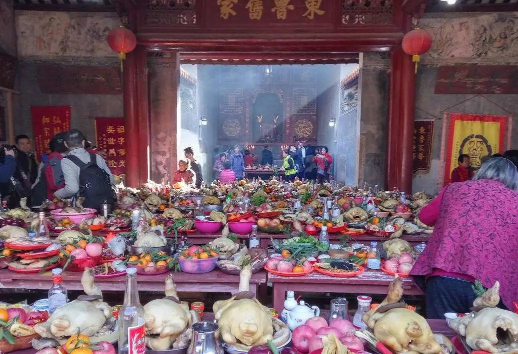 为什么潮汕客家的宗族共同体这么强大?