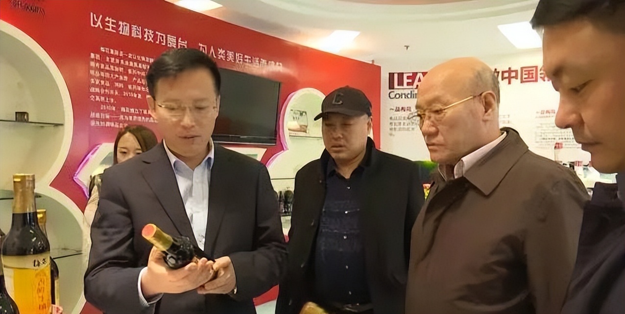 河北廊坊女富豪王爱军:女承父业,掌舵上市公司,家族财富115亿