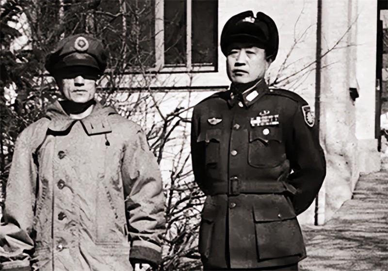 12月9日拂晓时分,王宪章按约定向新保安发起进攻,傅作义还调派了空军