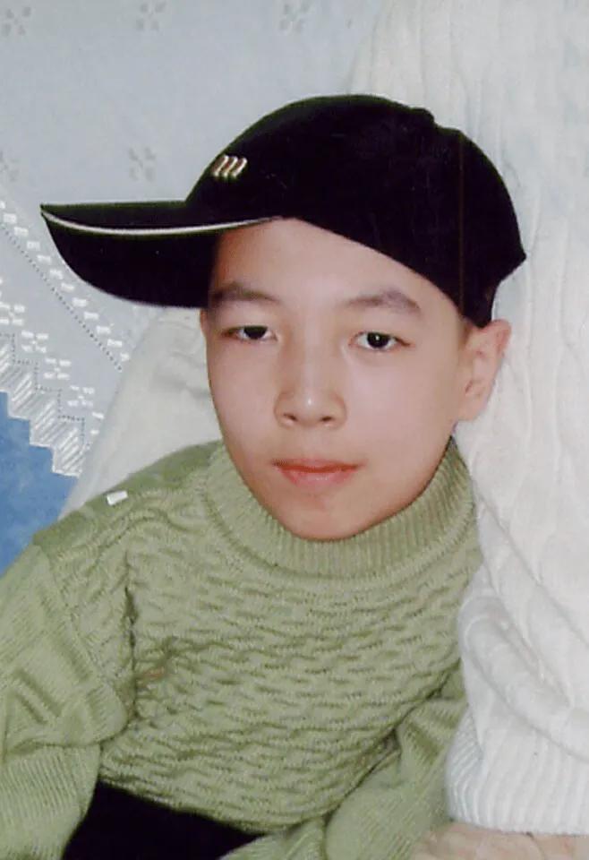 回顾程浩活了20年一摞病危书他用一生证明努力活下去的人很牛