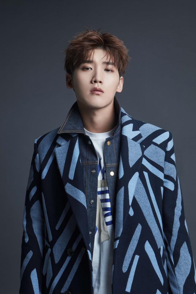 演技尴尬却靠颜值爆红,这五位小鲜肉的"消失",是娱乐圈的福气