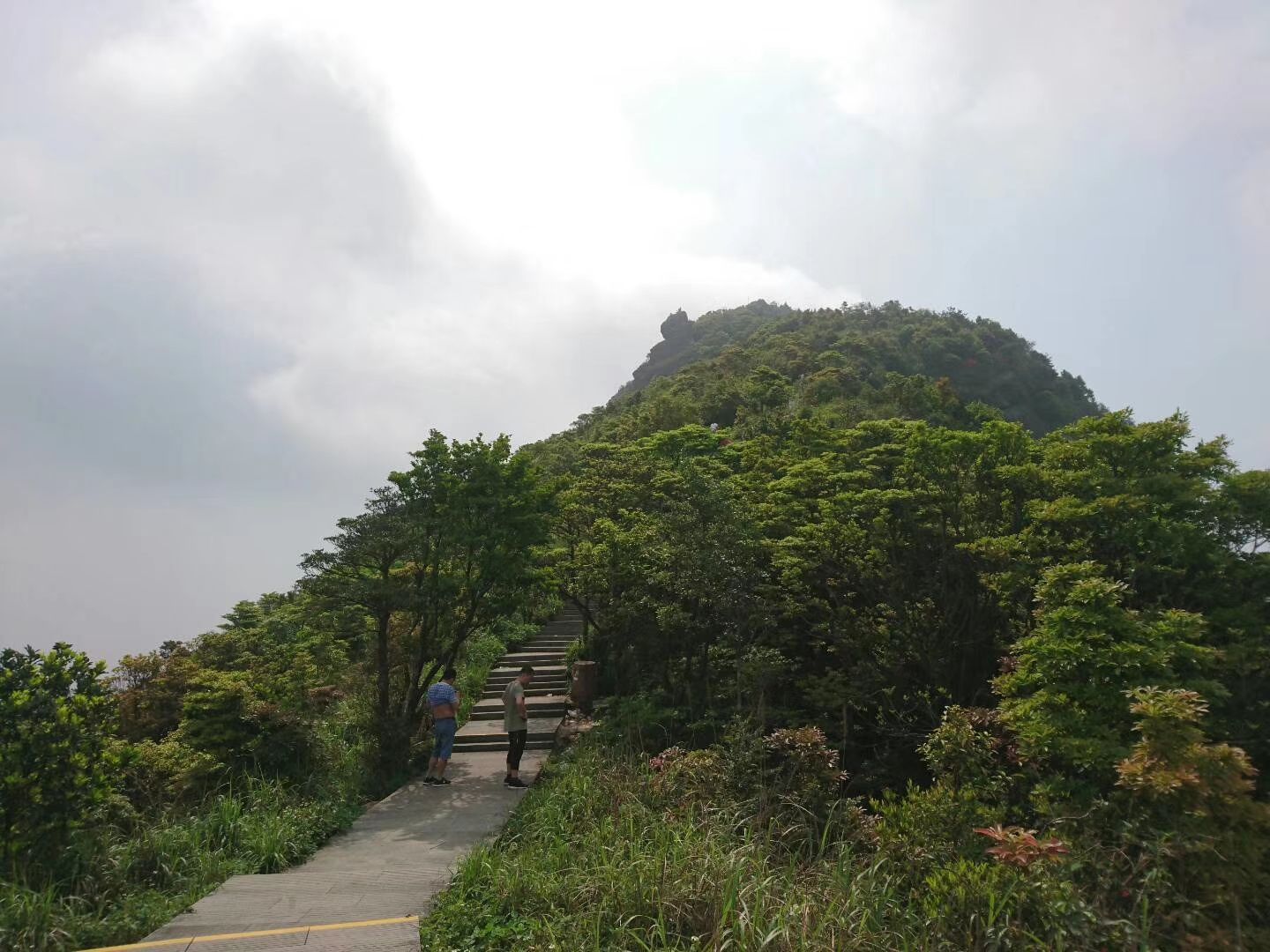 五一登东莞第一高峰银瓶山(终)