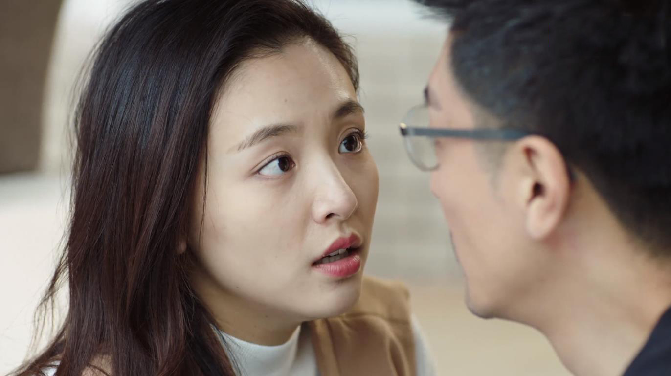 《这个世界不看脸》几大槽点,陶小挺怎么就成造型大师了?