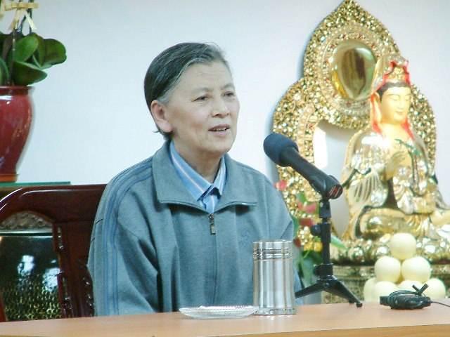 「刘素云居士」佛天天说法,等于没说,一尘不染,心里清净