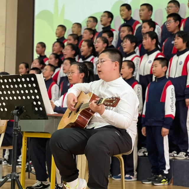 大连市第七十六中学开展丰富多彩的校园文体活动助力学生健康成长