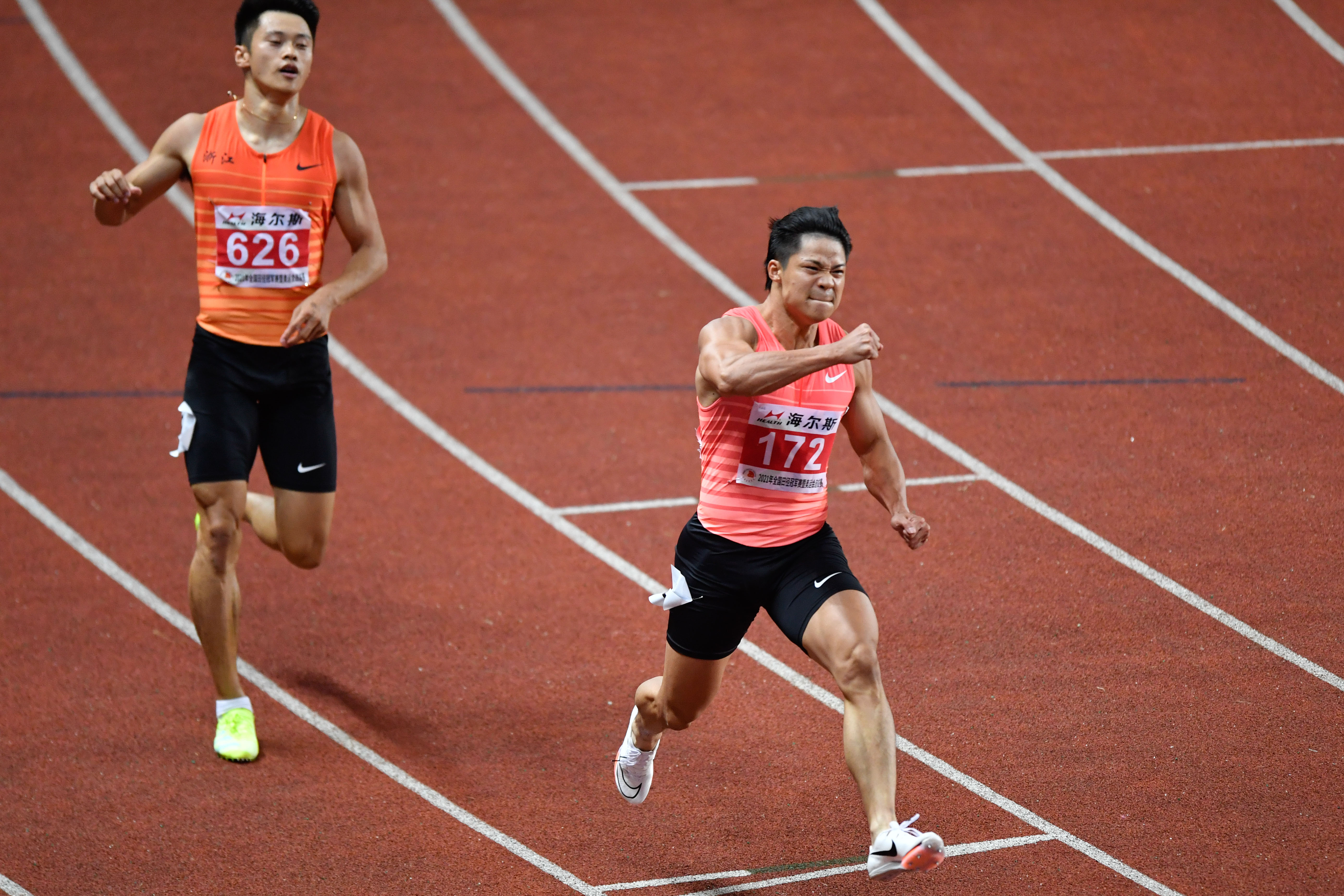 田径——全国冠军赛:苏炳添夺得男子100米冠军